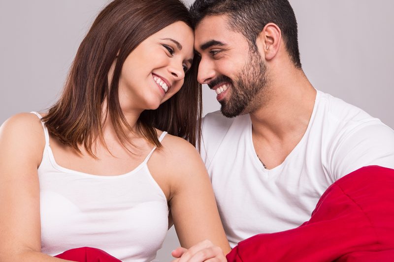 Làm thế nào để thực hiện niềm đam mê khi bạn muốn trở lại tuần trăng mật? Làm thế nào một cặp vợ chồng có thể sống một đời sống tình dục hài hòa