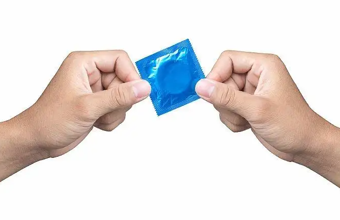 Phải làm gì nếu bạn bị dị ứng với bao cao su? Các nguyên nhân gây dị ứng với bao cao su là gì?