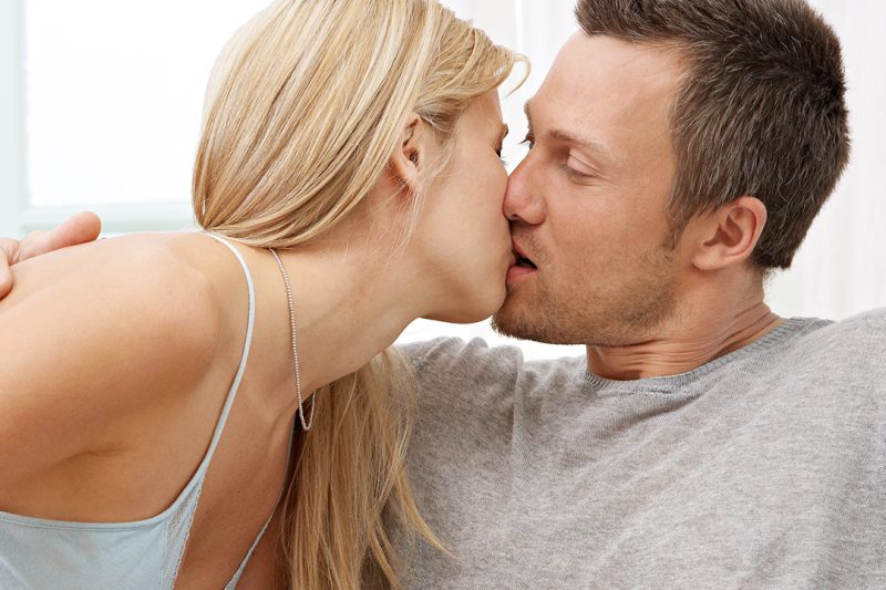 Các triệu chứng xuất tinh sớm ở nam giới là gì? Các dấu hiệu xuất tinh sớm ở nam giới là gì