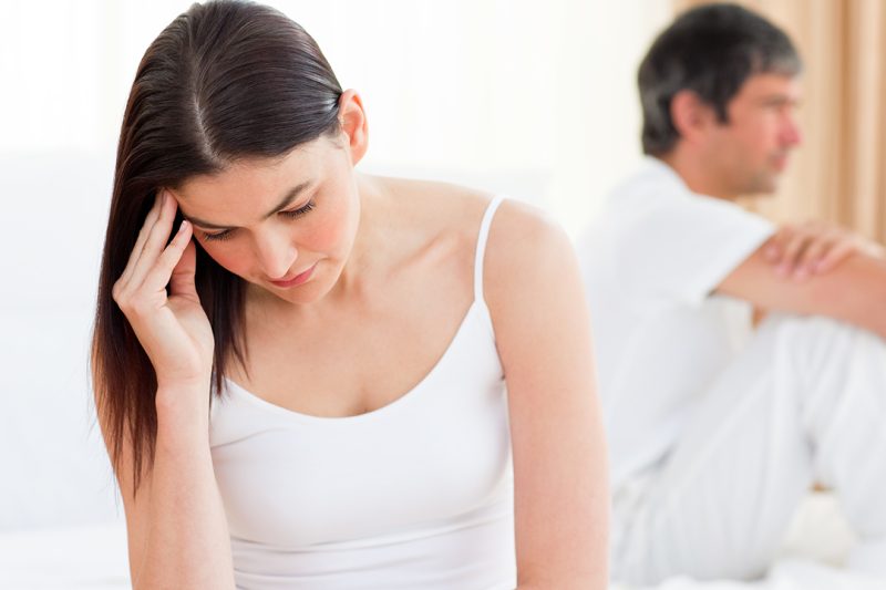 Lý do cho tinh dịch đẫm máu là gì? Tình trạng tinh trùng đẫm máu ở nam giới là gì