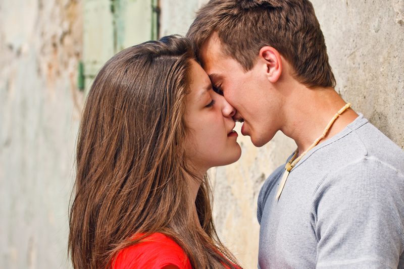 Những lợi ích nào sẽ yêu tình yêu mang lại vào buổi sáng? Những lợi ích sức khỏe kỳ diệu của tình yêu vào buổi sáng là gì?