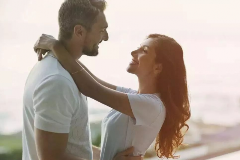 Lý do tại sao một người phụ nữ không thể đạt cực khoái là gì? Nó có liên quan đến một người đàn ông không thể đạt cực khoái?