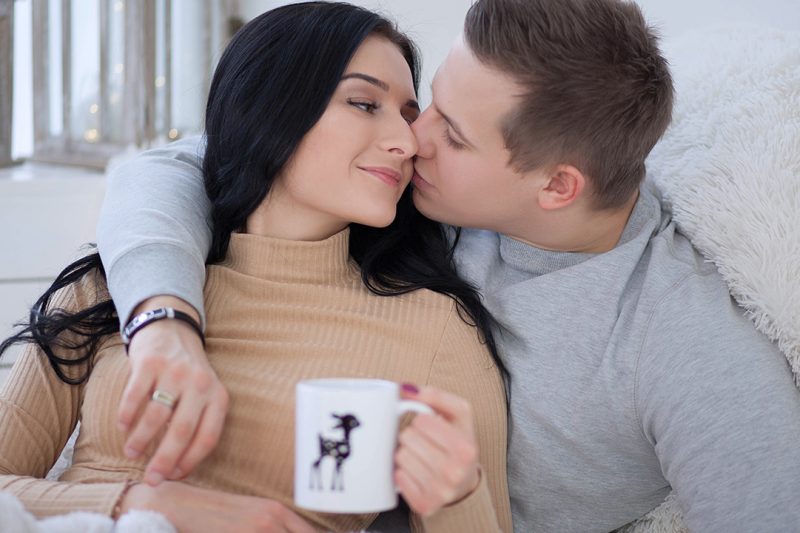 Làm thế nào để mê hoặc đàn ông trong tình yêu và những sản phẩm tình dục nào là hấp dẫn nhất