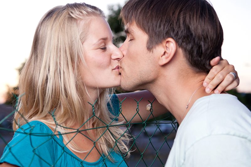 Cách yêu nào dễ bị chết đột ngột? Đàn ông có cần ngăn ngừa quan hệ tình dục và rối loạn chức năng không?