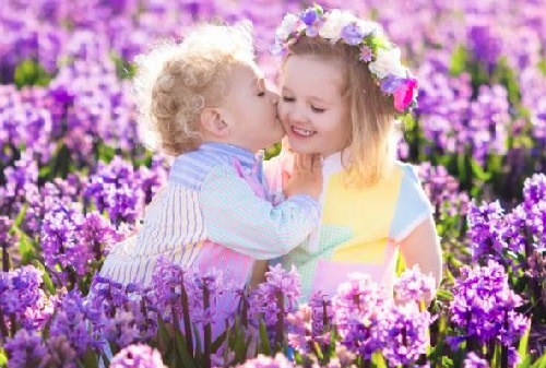 Tại sao trẻ em có tuổi dậy thì sớm? Nguyên nhân của tuổi dậy thì sớm