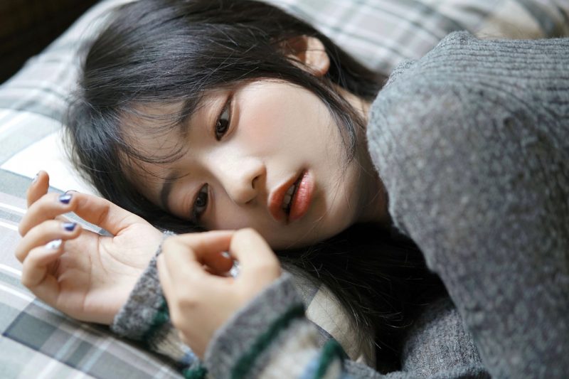 Làm thế nào để xác định liệu thiếu hụt âm dương hay thiếu âm? Các triệu chứng của thiếu thàng thận là gì