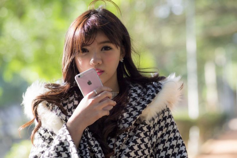 Cảm giác như thế nào khi sử dụng đồ chơi tình dục? Cô gái thích đồ chơi tình dục?