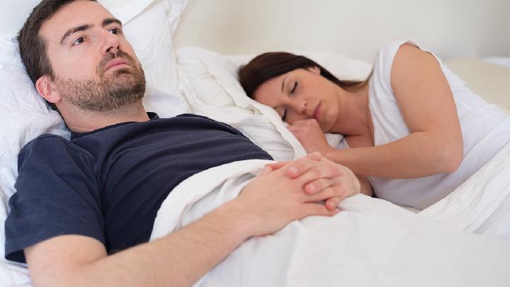 Làm thế nào để làm màn dạo đầu trong tình yêu? Những người đứng đầu trong đời sống tình dục là gì