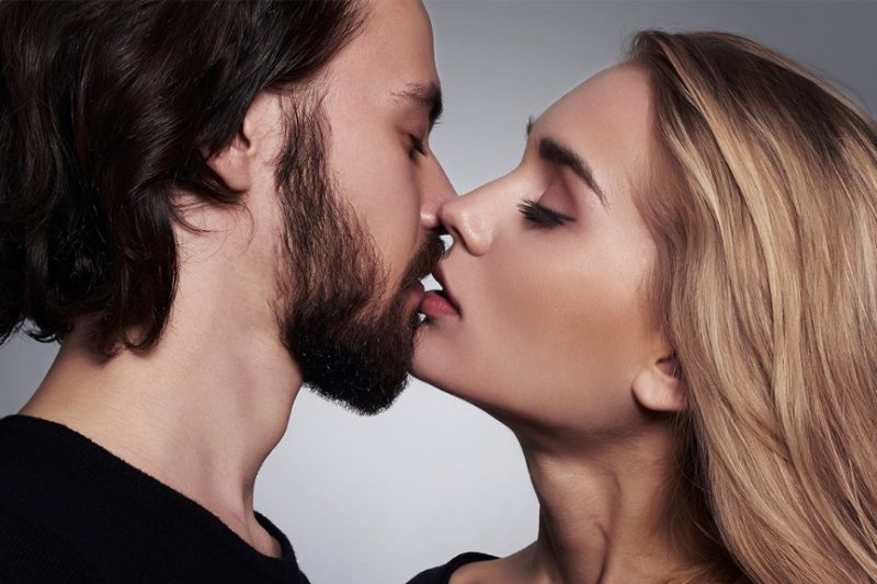 Những loại tư thế nào có thể chèn ding vào phần sâu nhất của âm đạo? Làm thế nào để chèn ding vào phần sâu nhất của một người phụ nữ