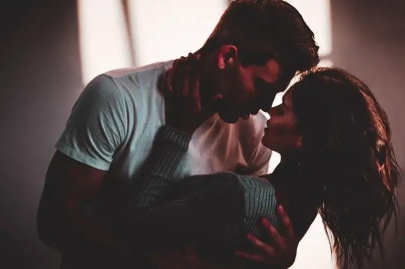 Những hiểu lầm của quan hệ tình dục mà hầu hết đàn ông thực hiện là gì? Càng phát triển các cơ, họ càng thích nó.