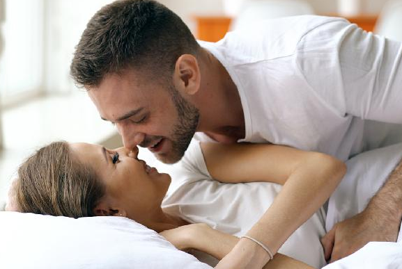 Làm thế nào để làm màn dạo đầu để làm cho phụ nữ đủ hạnh phúc? Khu vực nhạy cảm bí ẩn của tình yêu ở phụ nữ ở đâu