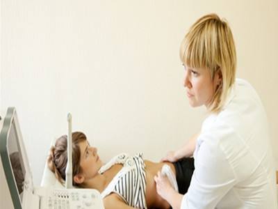 Phẫu thuật hiến trứng có an toàn không? Quá trình phẫu thuật hiến trứng là gì?
