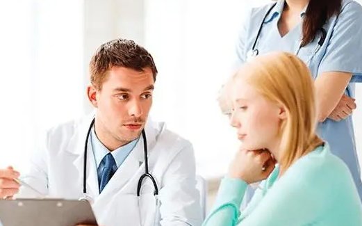 Các triệu chứng của tinh dịch nam không được hóa lỏng là gì? Liệu tinh dịch không hóa lỏng sẽ ảnh hưởng đến khả năng sinh sản?