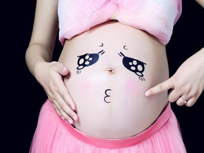 Tại sao phụ nữ bị rối loạn nội tiết? Các triệu chứng của rối loạn nội tiết ở phụ nữ là gì