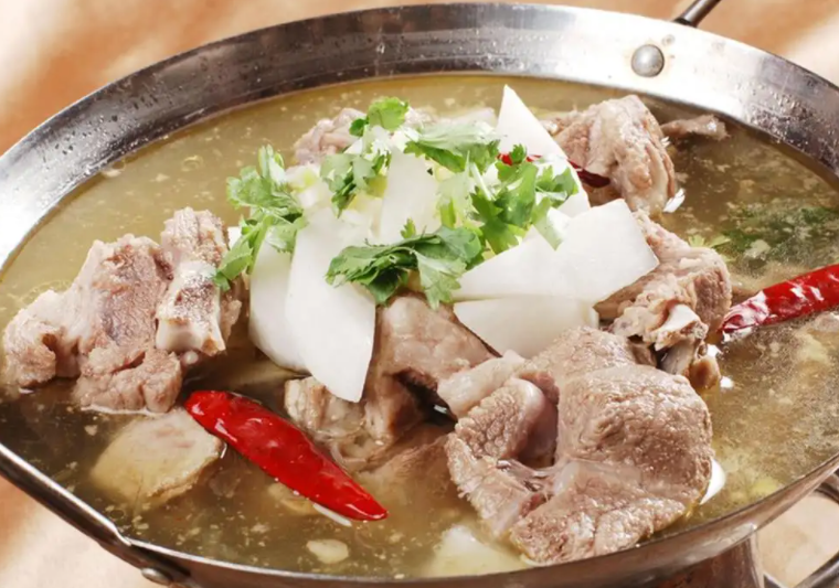 Nằm gia vị tốt nhất cho Stew Mutton là gì? Phương pháp để hầm thịt cừu là gì?