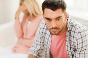 Sự nguy hiểm của quá nhiều đời sống tình dục là gì? Cách kiểm soát số lượng đời sống tình dục