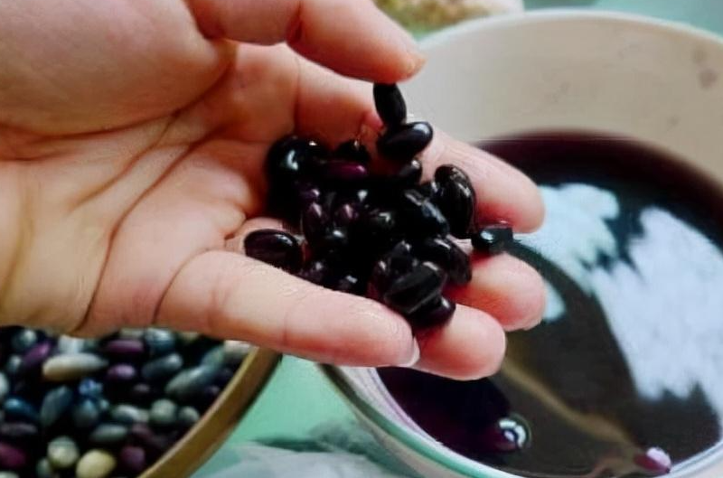 Một người đàn ông nên ăn gì vì thiếu thận? Các triệu chứng thiếu thận là gì?