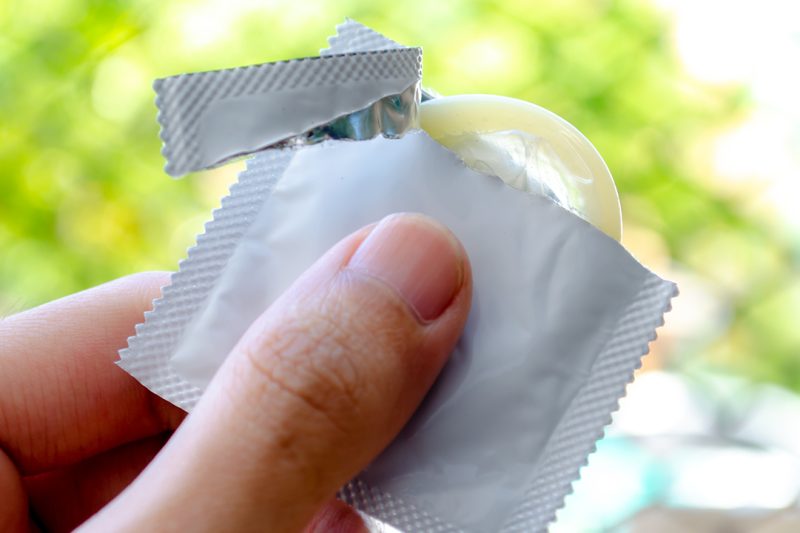 Tại sao bạn cần bao cao su dày nhất? Bao cao su dày nhất là bao nhiêu?