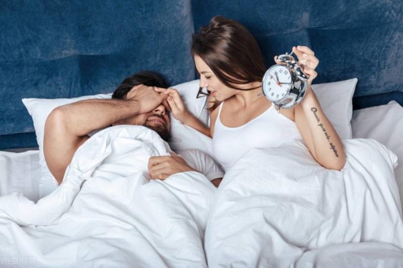Làm thế nào đàn ông tồn tại lâu hơn trên giường Lý do tại sao đàn ông không tồn tại lâu hơn trên giường