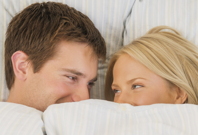 Phải làm gì nếu độ cứng là không đủ? Phải làm gì nếu độ cứng là không đủ khi quan hệ tình dục
